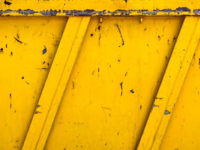 Yellow skip panel